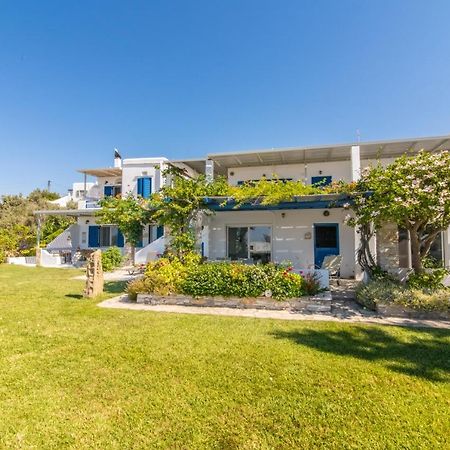 Albatross Holiday Apartments Agios Sostis  Exteriör bild