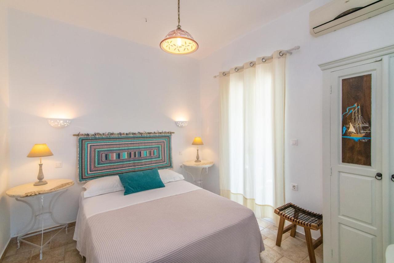 Albatross Holiday Apartments Agios Sostis  Exteriör bild