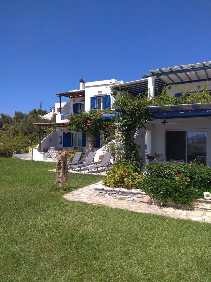 Albatross Holiday Apartments Agios Sostis  Exteriör bild